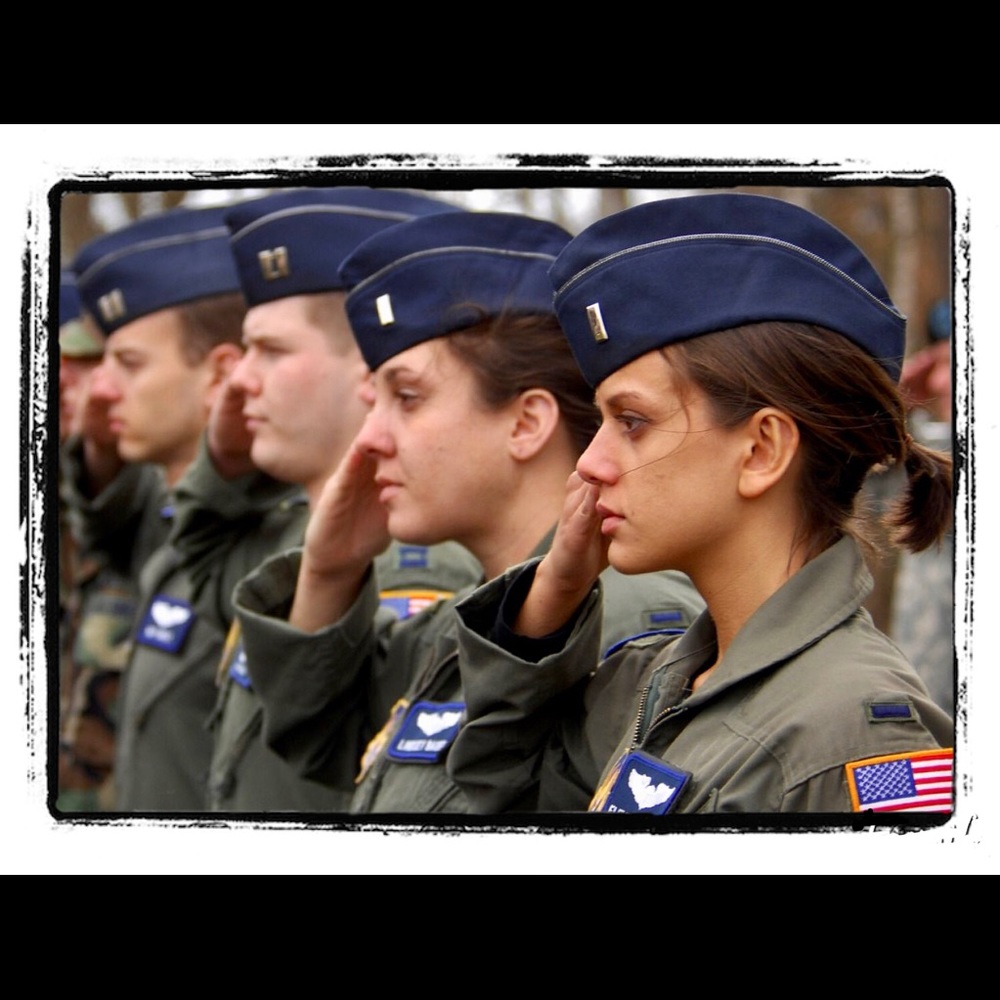 🇺🇸 WOMEN IN THE US AIR FORCE 🇺🇸 - Picture 4 of 5
